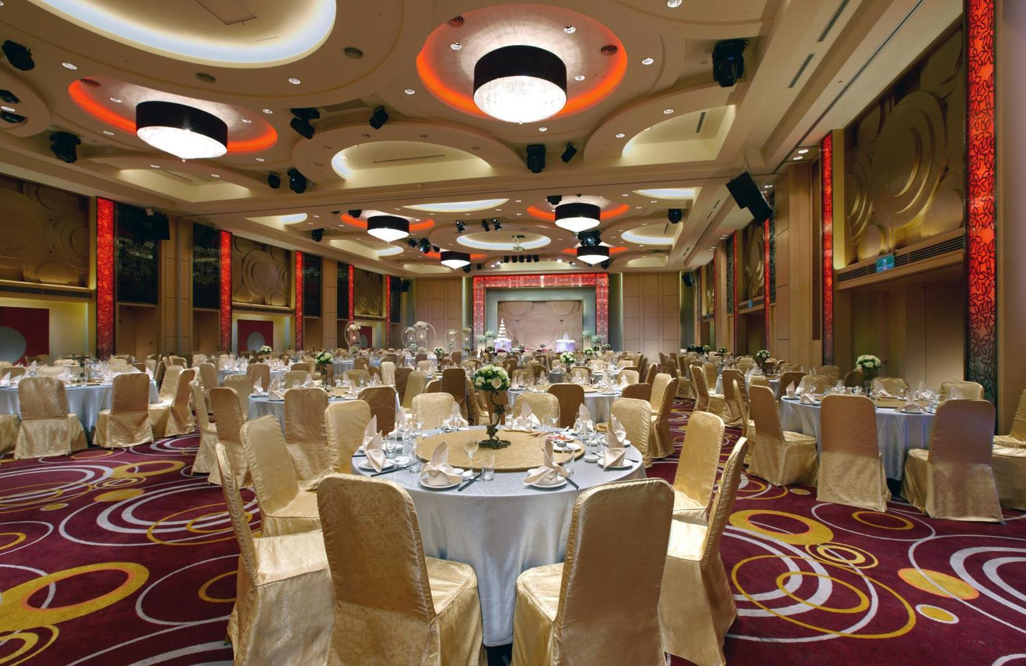 Evergreen Resort Hotel - Jiaosi Jiaoxi Eksteriør billede The ballroom