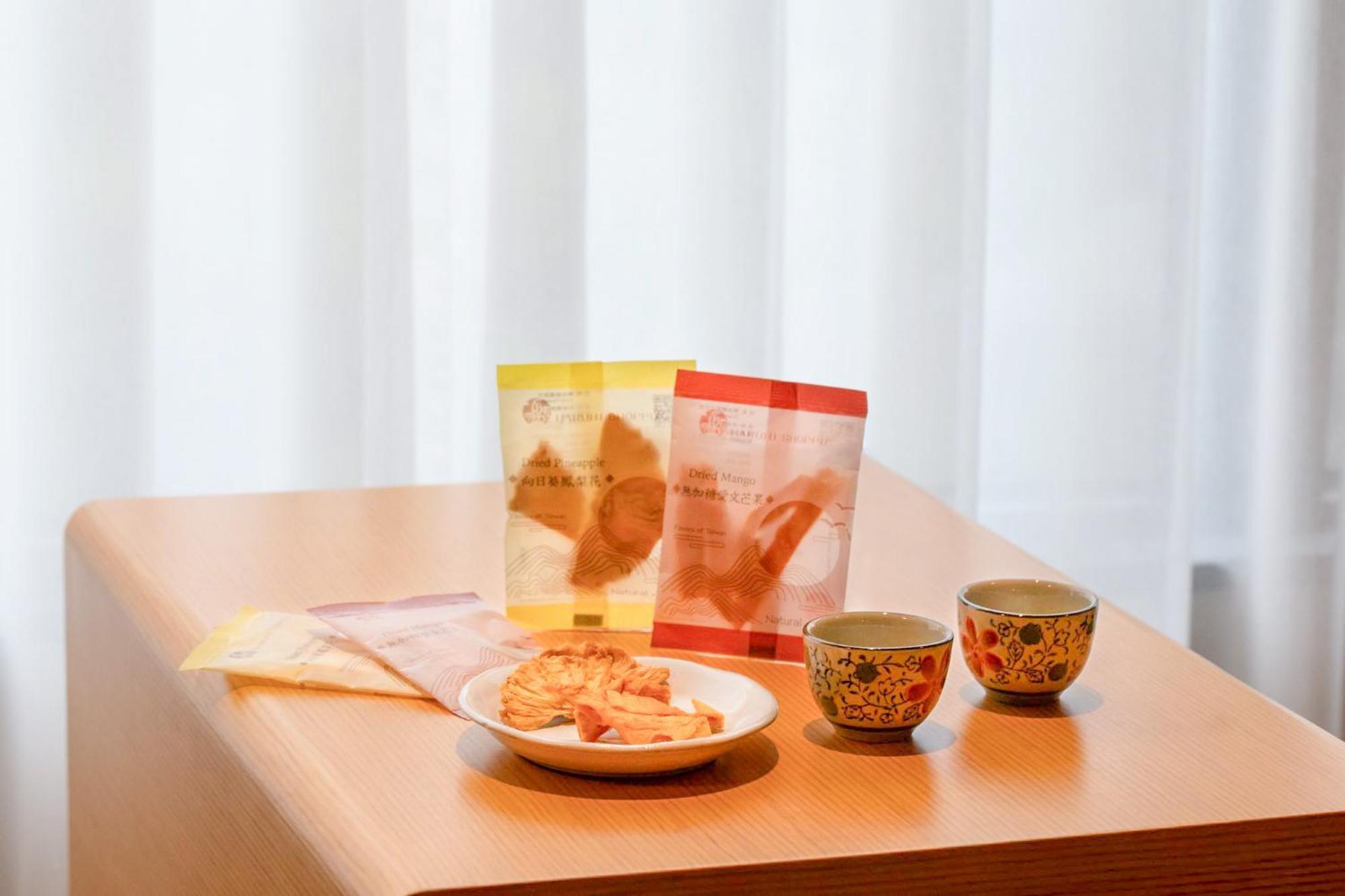 Evergreen Resort Hotel - Jiaosi Jiaoxi Eksteriør billede A Japanese snack